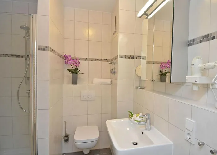 Annika - Apt. 02 Willa